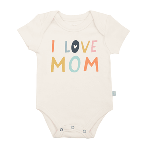 Graphic bodysuit featuring "Love Mom" design for babies, perfect for stylish and comfortable wear.