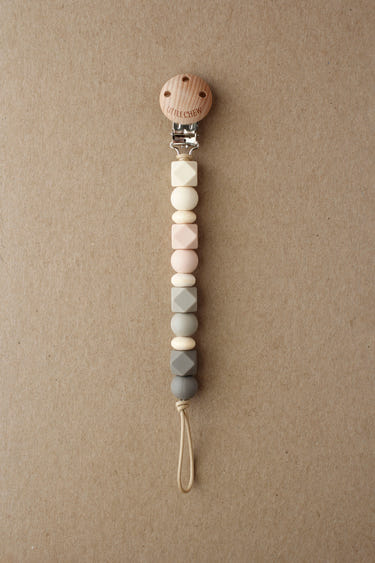 Pacifier Clip - Robin by Zin, stylish and functional pacifier holder for babies.