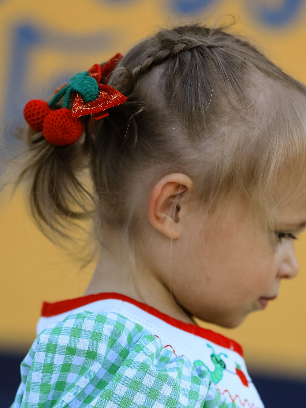 Red Cherry Hairpin for babies, vibrant bow accessory perfect for stylish hairstyles.