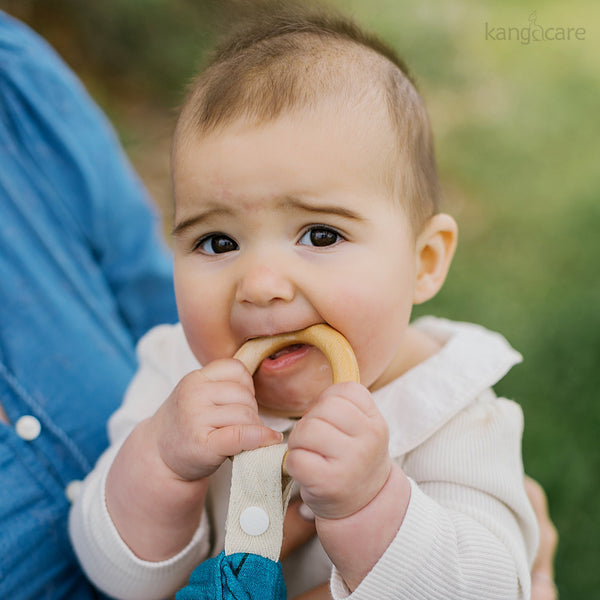 Kanga Care Reversible Teething Blanket Lovey :: Clover