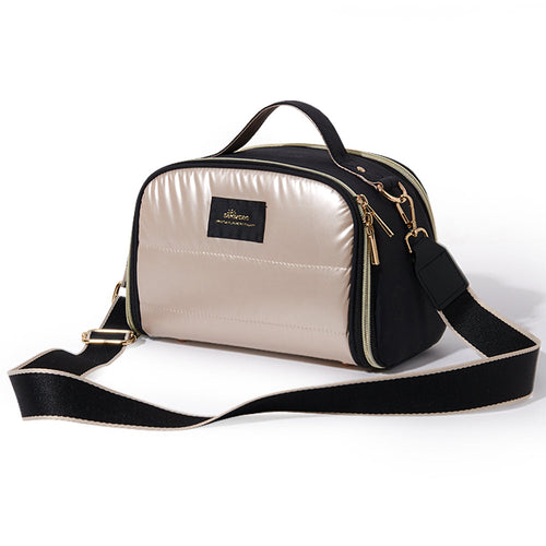 Lunch cooler bag with shoulder strap for babies, perfect for on-the-go food storage.
