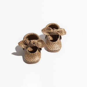 Newborn Almond Speckles Knotted Bow Baby Shoe - stylish and comfy mocc for little ones.