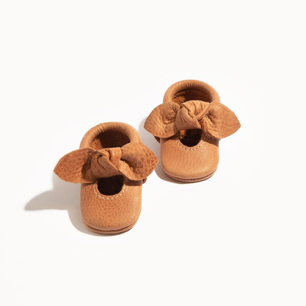 Newborn Zion Knotted Bow Baby Shoe - Soft, stylish mocc for infants with a cute knotted bow design.