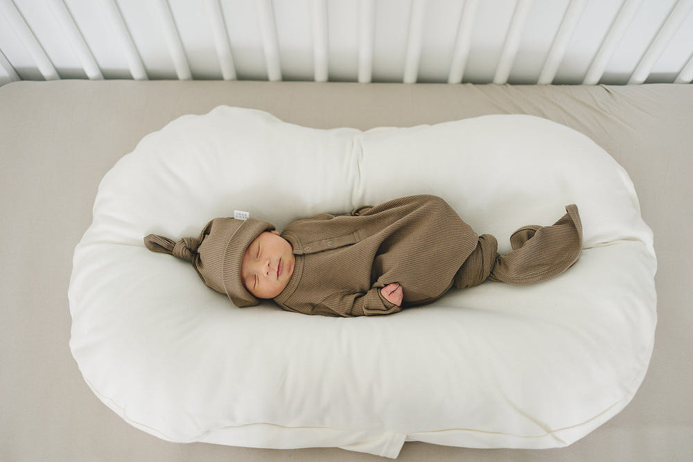 Cocoa Organic Ribbed Newborn Knot Hat - MOOGCO Baby