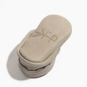 Newborn Salt Flats Mary Jane Baby Shoe in angle 4, featuring a stylish design for infants.