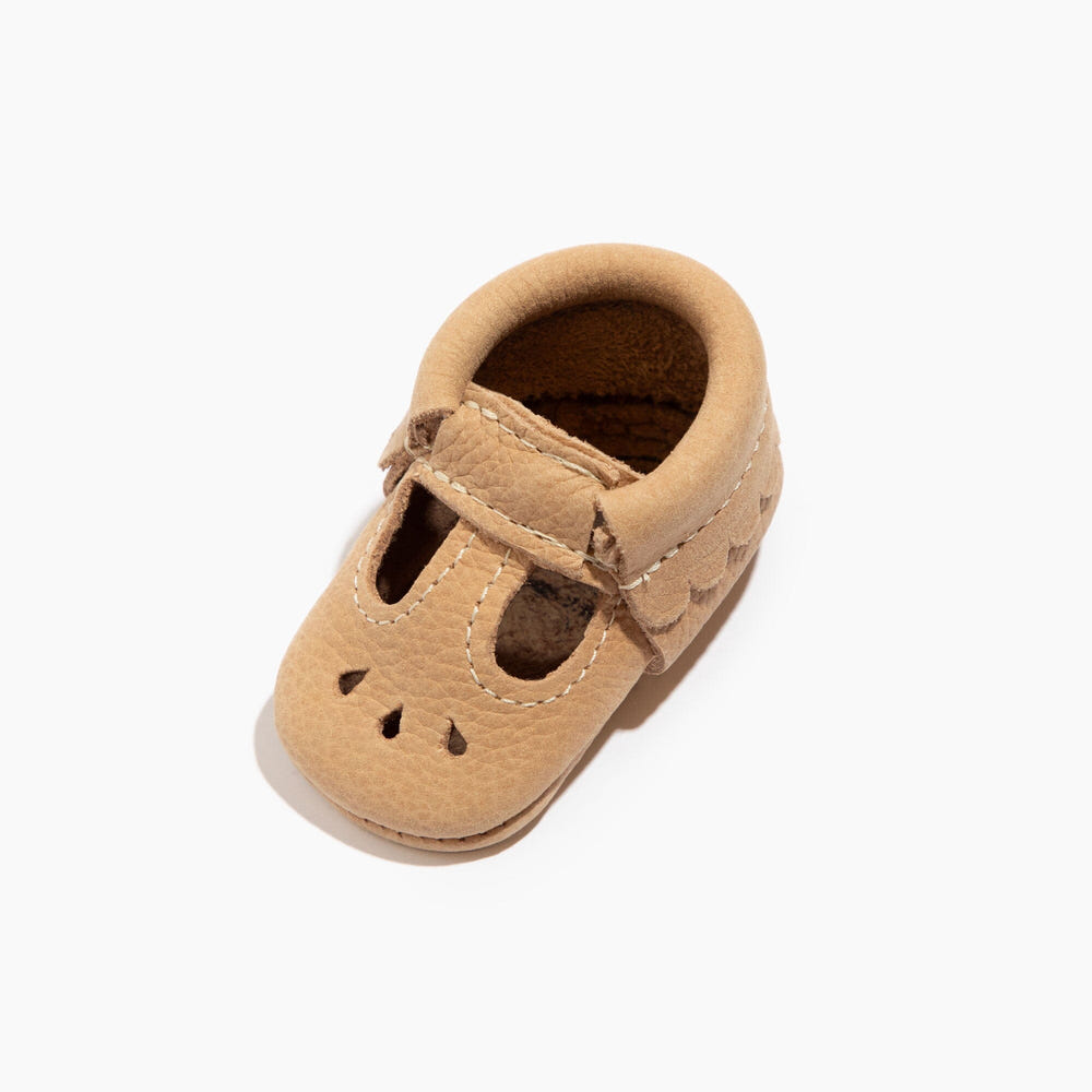 Newborn weathered brown Mary Jane baby shoe, perfect for stylish little feet.