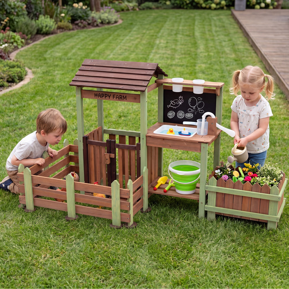 Wooden Mud Farm Playset with Planter Box Lockable Yard and Faucet for 3+ Kids