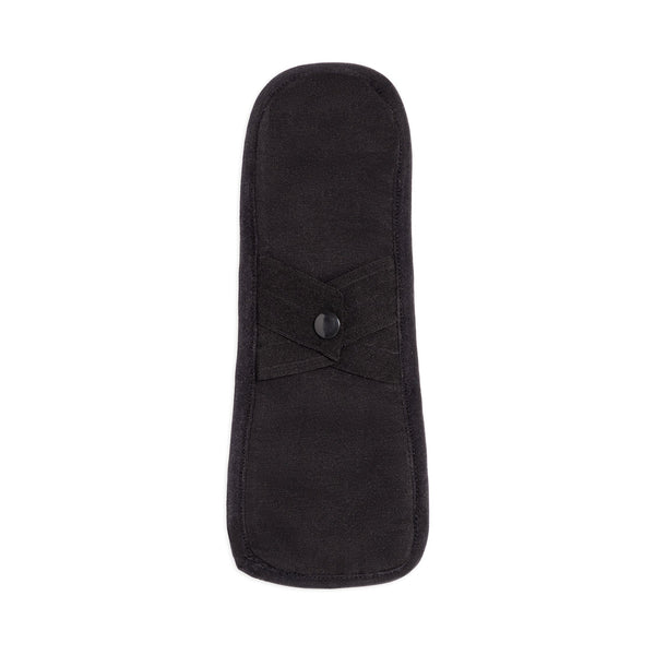 Reusable 5-piece pad bundle for heavy flows, eco-friendly feminine protection, displayed at angle 11.