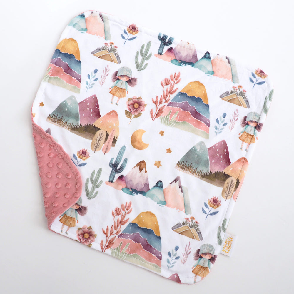 Soft Mini Minky Blanket Dreamland for babies, perfect for cuddling and comfort.