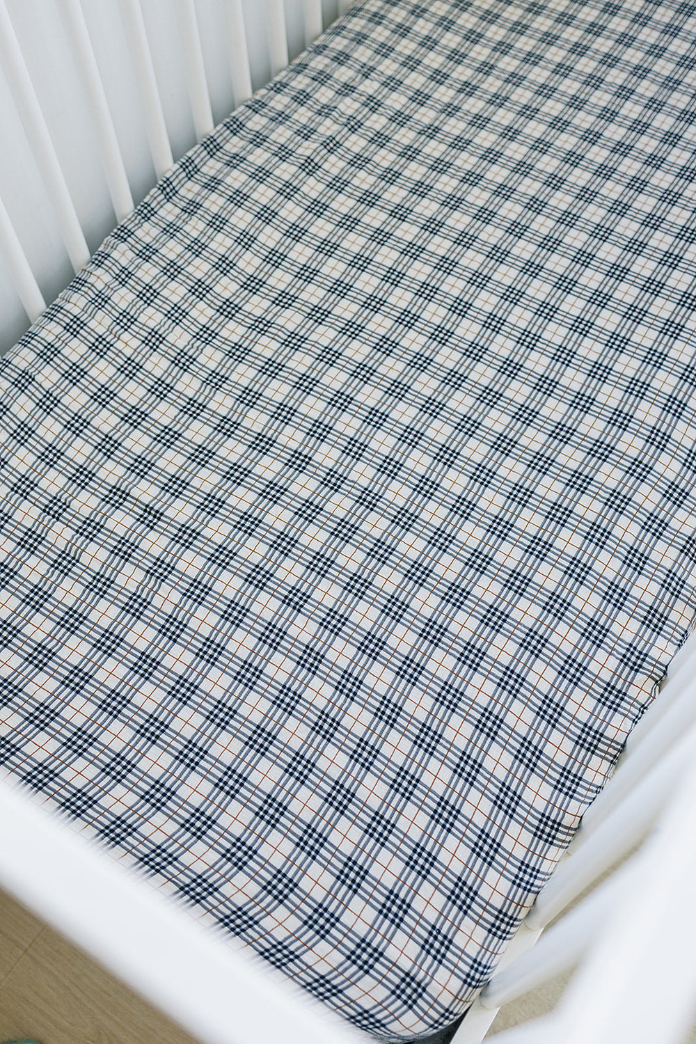 Vintage Plaid Muslin Crib Sheet - MOOGCO Baby