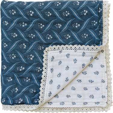 Navy Berry + Cream Berry Lace Muslin Quilt - MOOGCO Baby