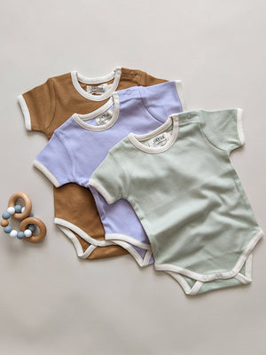 organic baby bodysuit