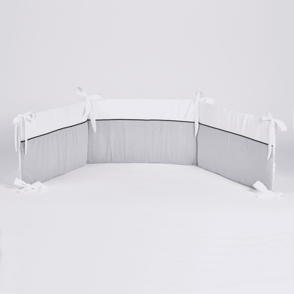 PETIT MARIN | Boys White & Grey Cotton Bed Bumper