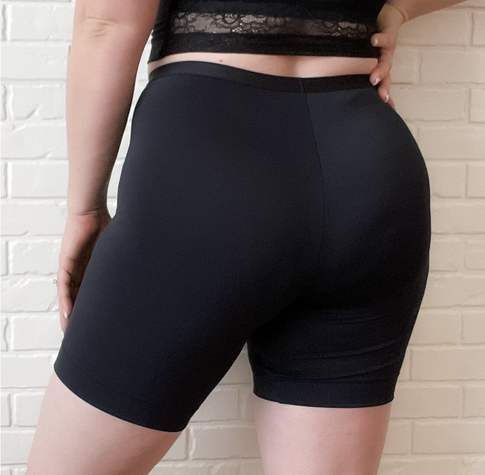 Postpartum recovery boxer shorts for comfort and support after childbirth. Ideal for new moms.