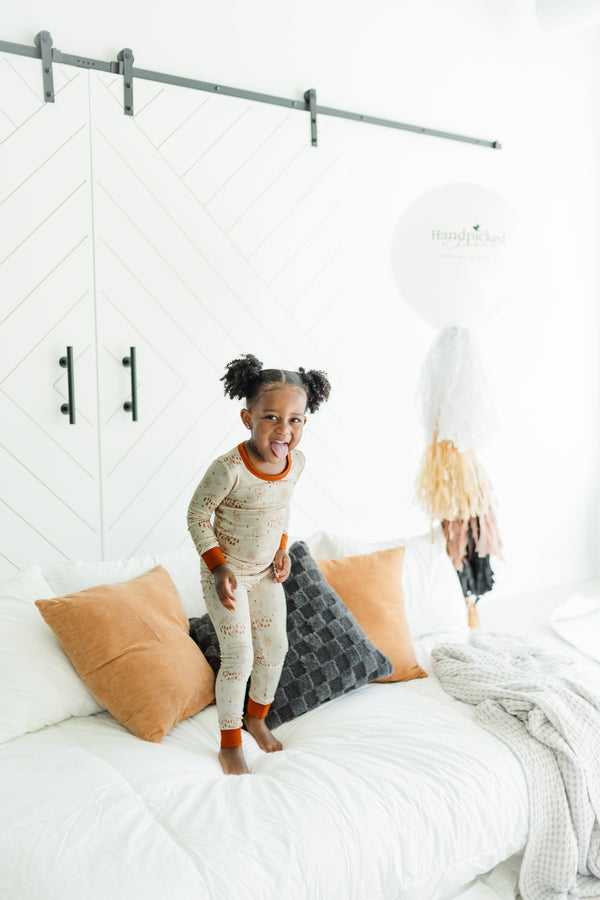 Praise Two-Piece Set