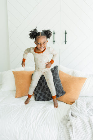 Praise Two-Piece Set