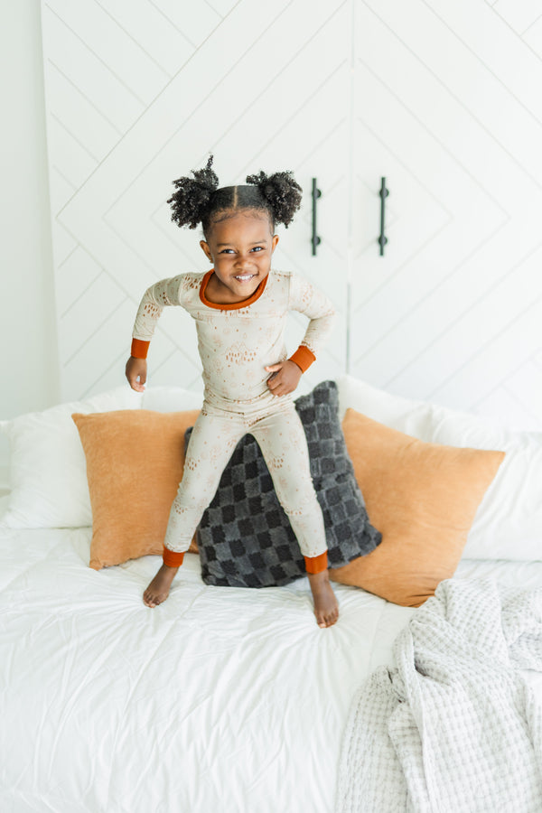 Praise Two-Piece Set