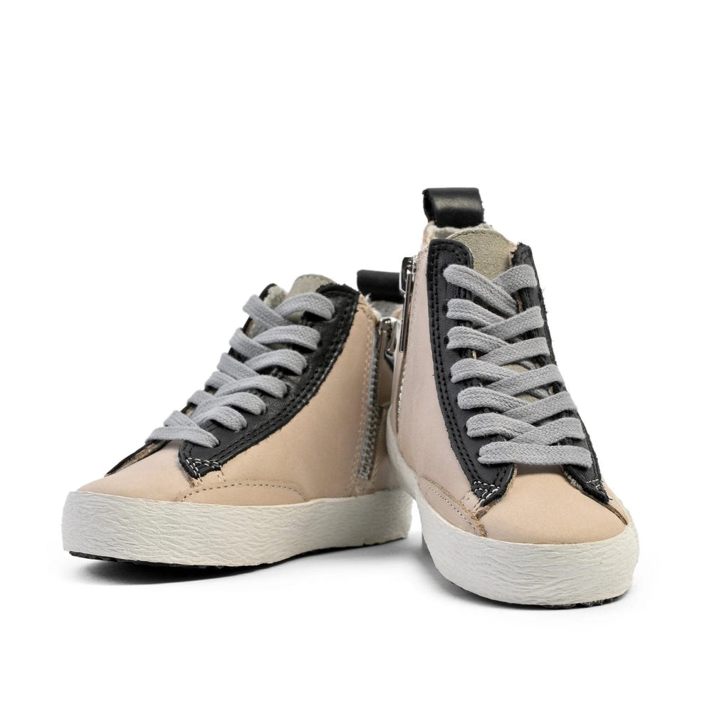 Legend High Top Sneakers for babies in stylish design and comfortable fit. Perfect for little feet!