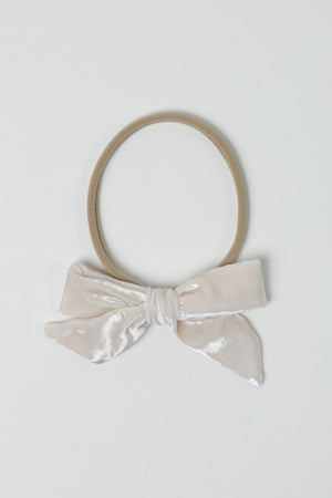 VELVET BOW