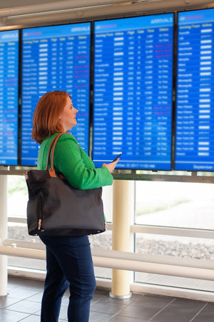 Sarah Wells Abby Breast Pump Tote – Real Leather Straps – Insulated Pockets, Laptop Storage & Easy-Clean Interior