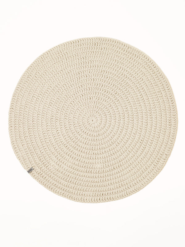 Round plain rug