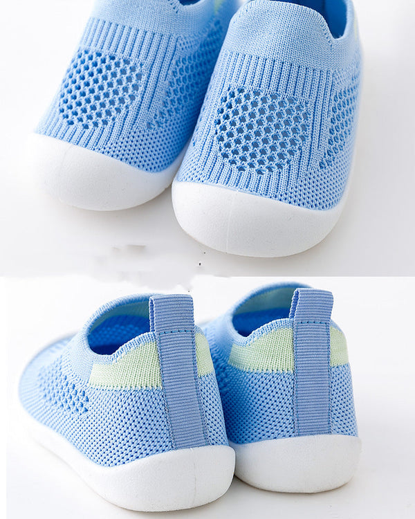 Blue baby first walkers from angle 5, perfect for little ones taking their first steps. Shoes & booties for toddlers.