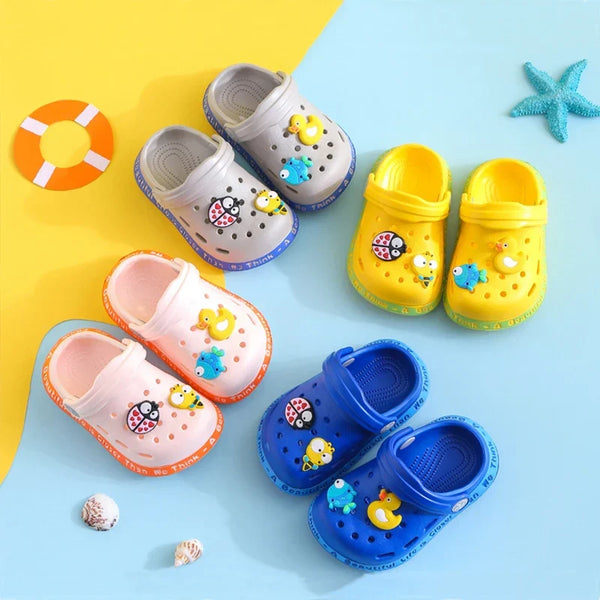 Kids Rubber Jelly Clogs – Fun & Comfy (1–6 Years)