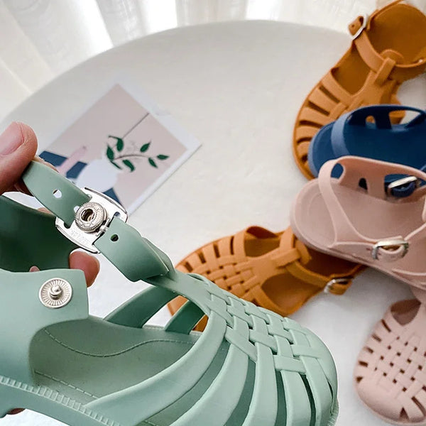 Kids Jelly Sandals – Soft & Stylish (1–8 Years)