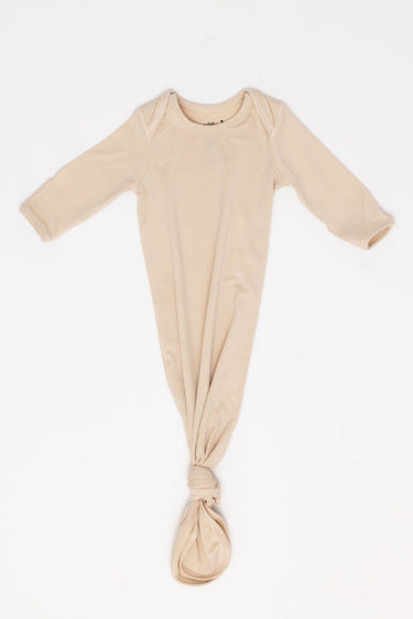 Sparrow CloudBlend™ Sleep Gown for babies, soft and cozy sleepwear for a peaceful night's rest.