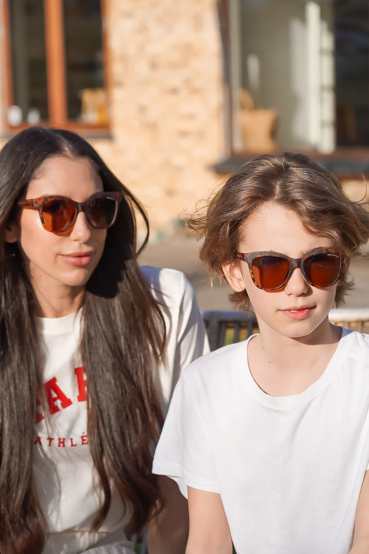Iconic Wayfarer Ombre | Polarized Sunglasses | Teen | 9-14 Y | Desert Teal Ombre
