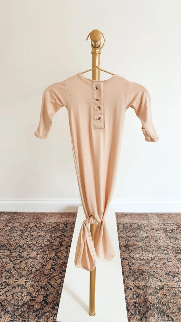 Knotted Baby Gown Set - Sand (Newborn-3 months) - MOOGCO Baby