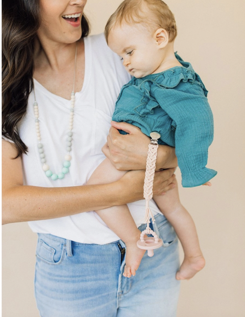 Macrame Pacifier Clip - Blush