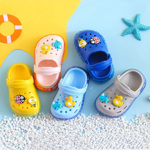 Kids Rubber Jelly Clogs – Fun & Comfy (1–6 Years)