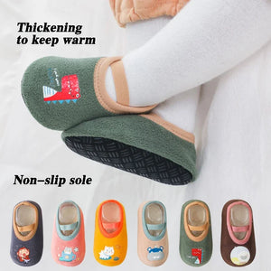 Soft Infant Floor Slippers – Safe & Cozy (0–18M)