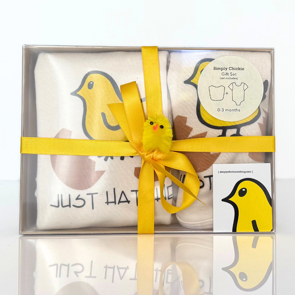 Just Hatched Organic Cotton Long Sleeve Romper, Hat & Blanket Gift Set