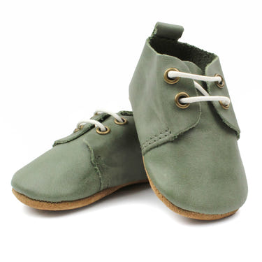 Sage Low Top Oxfords for babies with soft soles, perfect for stylish and comfortable first steps.