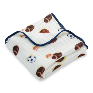 Go Sports Modern Baby Quilt