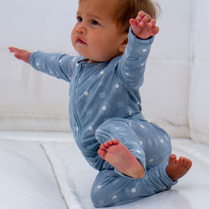 Shwally Romper for babies, stylish and comfortable, shown at angle 47. Perfect for playtime and everyday wear.