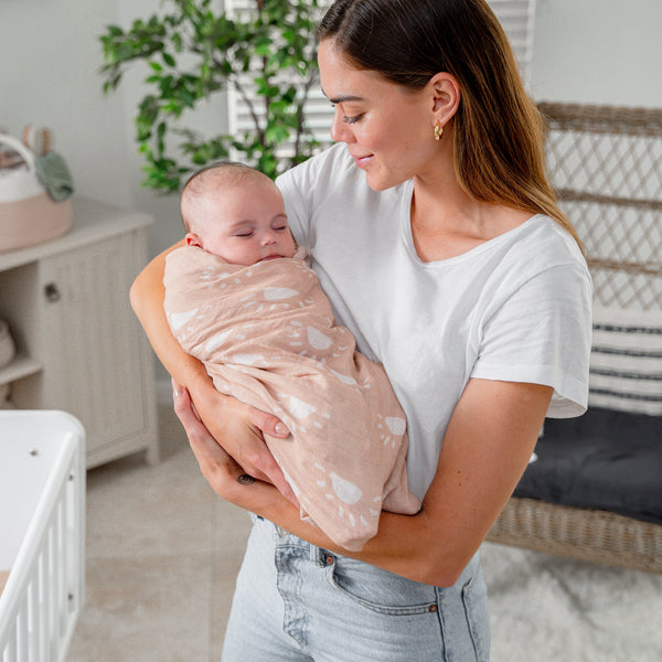 Muslin Swaddle Blanket in Blush Sun, 1 Pack