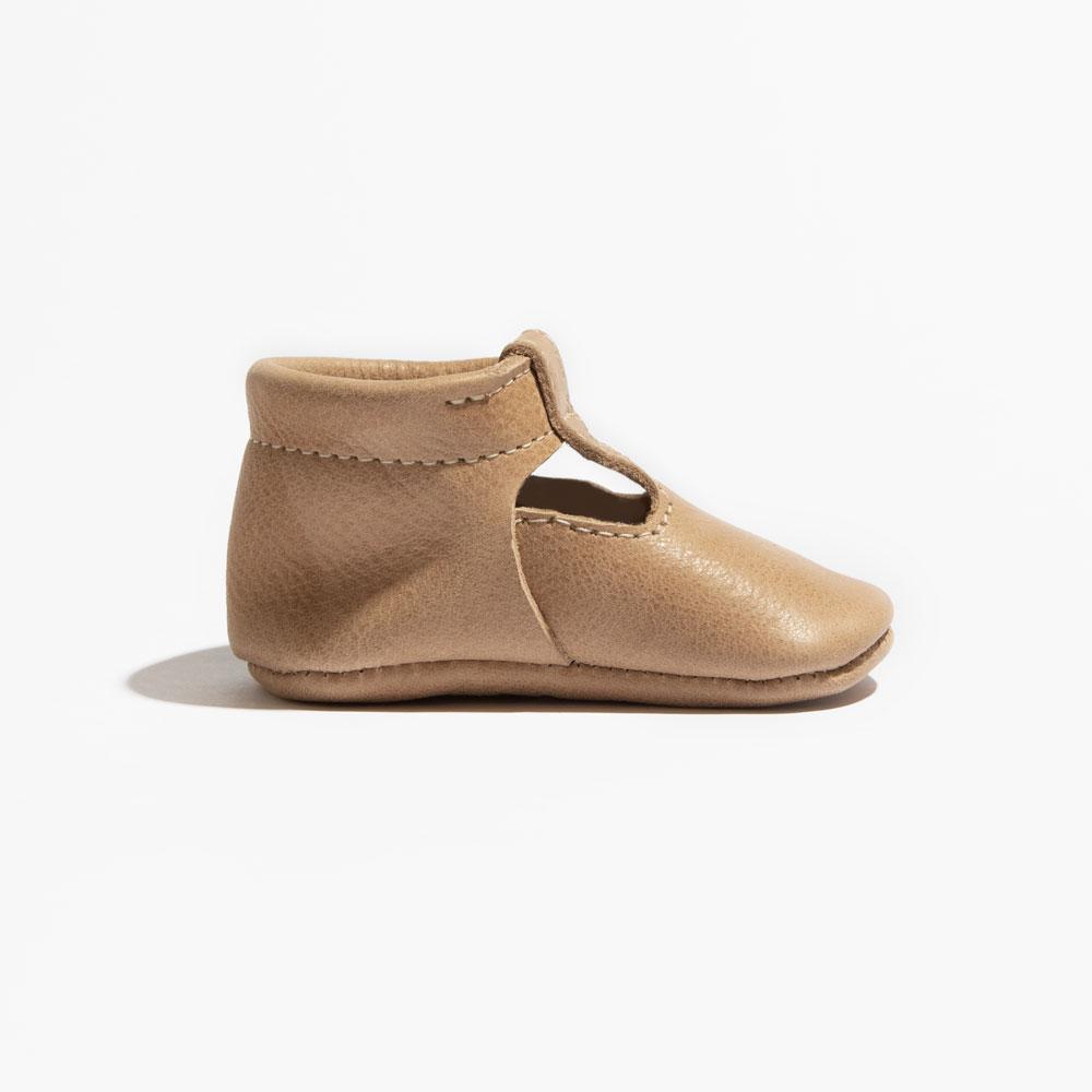 Weathered Brown T-Bar Baby Shoe - stylish and comfortable footwear for infants. Perfect for any occasion.