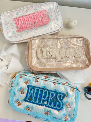 Clear coat wipes pouch for travel, perfect for keeping baby essentials organized and accessible on the go.