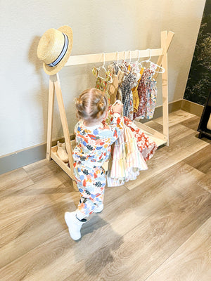 TILLY- Clothing Rack