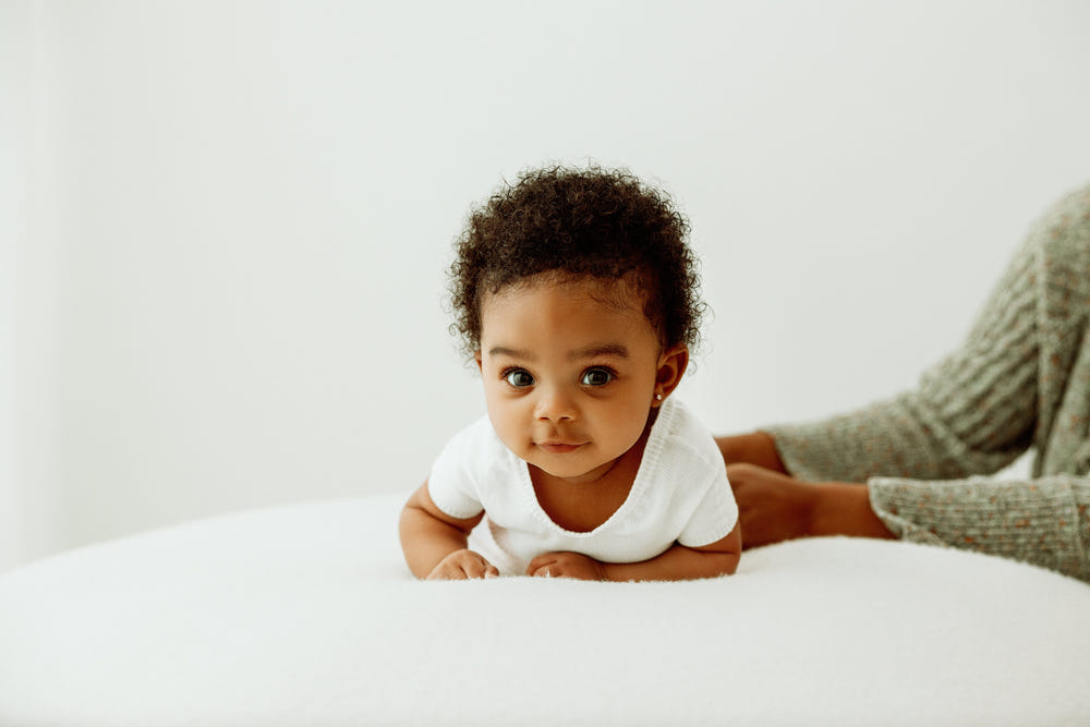 Grey Arms Out™ Short Sleeve Sleep Sack for babies, designed for comfort and safety during sleep.