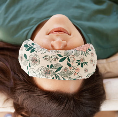 Warm/Cold Weighted Eye Mask for soothing sleep and relaxation, perfect for babies and toddlers.