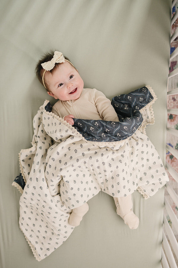 Navy Berry + Cream Berry Lace Muslin Quilt - MOOGCO Baby