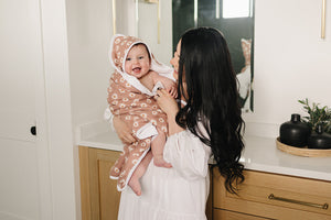 Daisy Dream Muslin Hooded Towel - MOOGCO Baby