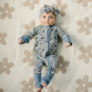 Taupe Daisy Plush Blanket