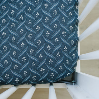 Navy Berry Muslin Crib Sheet - MOOGCO Baby