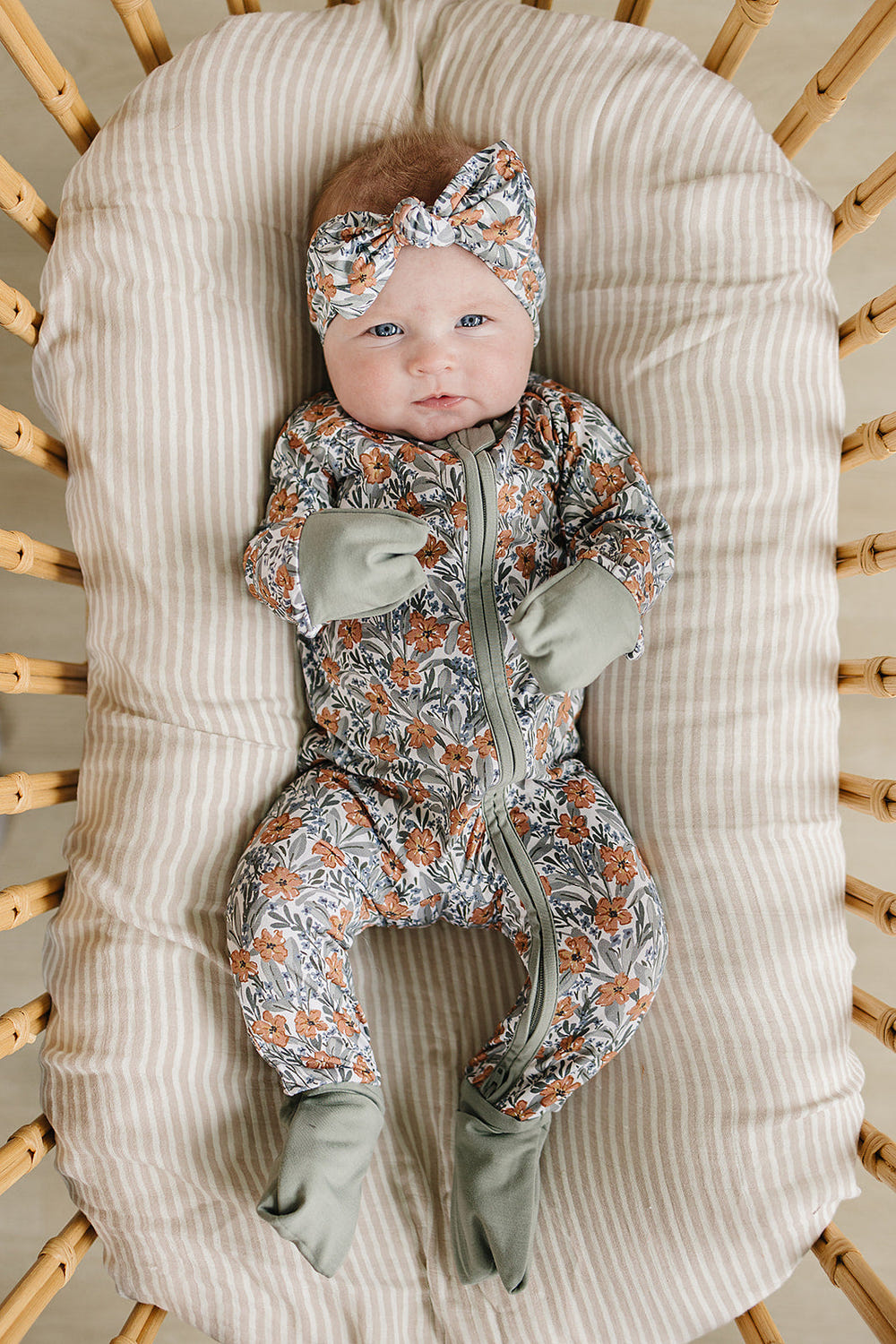 Dainty Meadow Bamboo Zipper - MOOGCO Baby