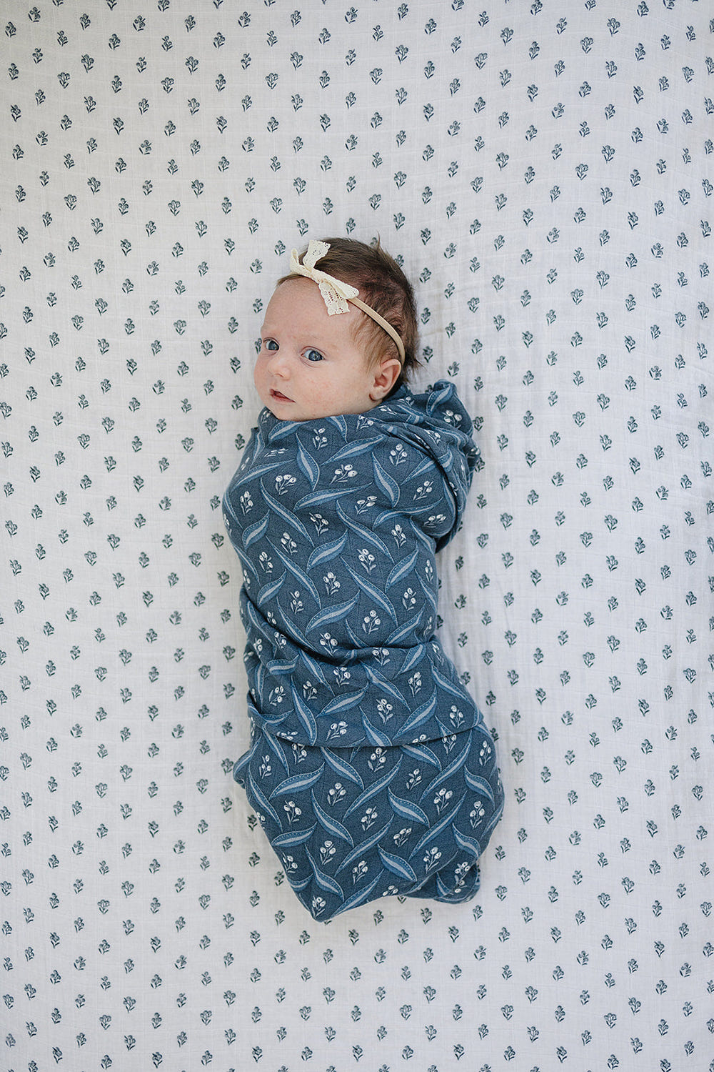 Cream Berry Muslin Crib Sheet - MOOGCO Baby
